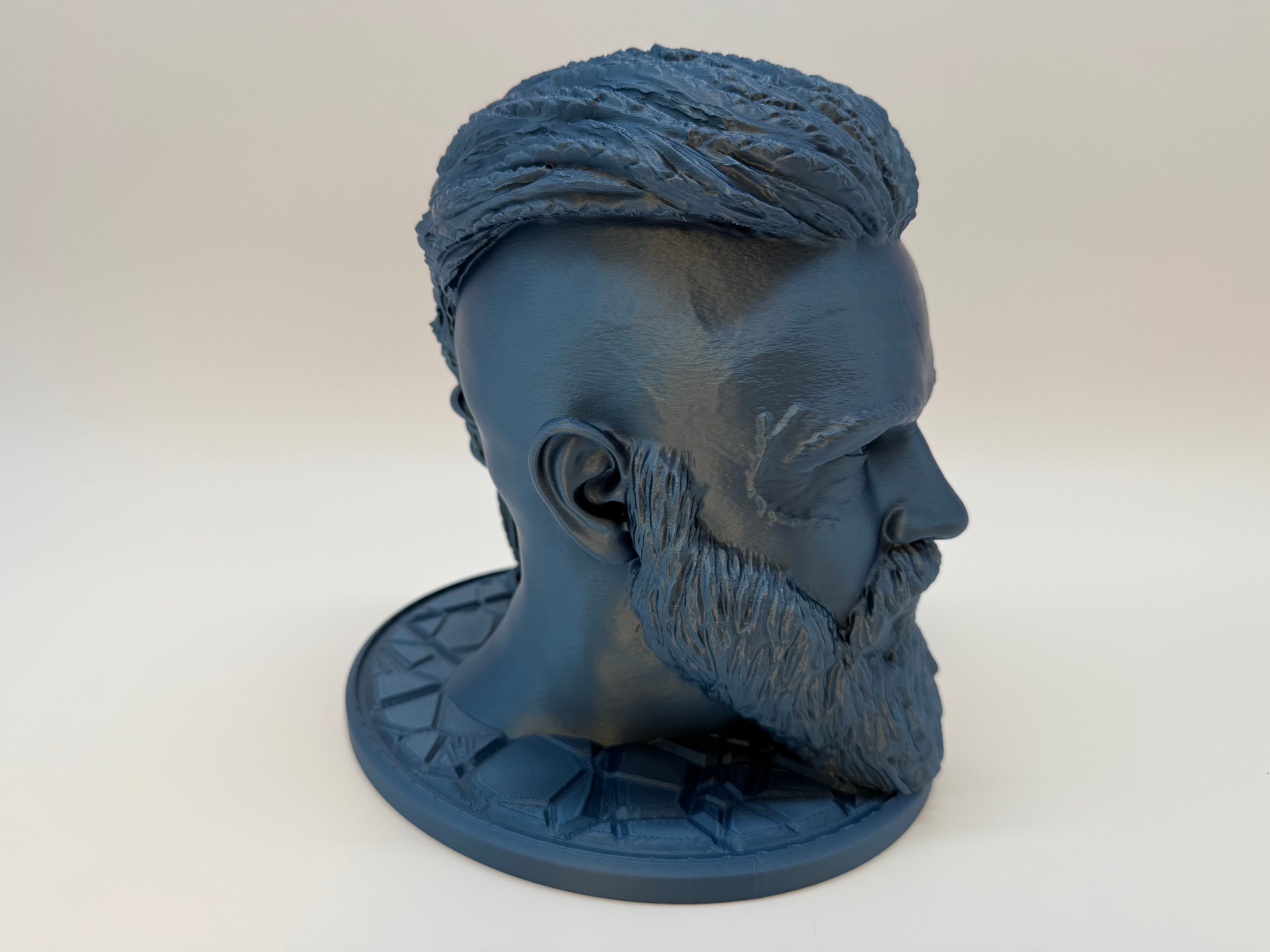 Statue "Ragnar" in Royal Blue - Bold and Iconic - Premium Quality