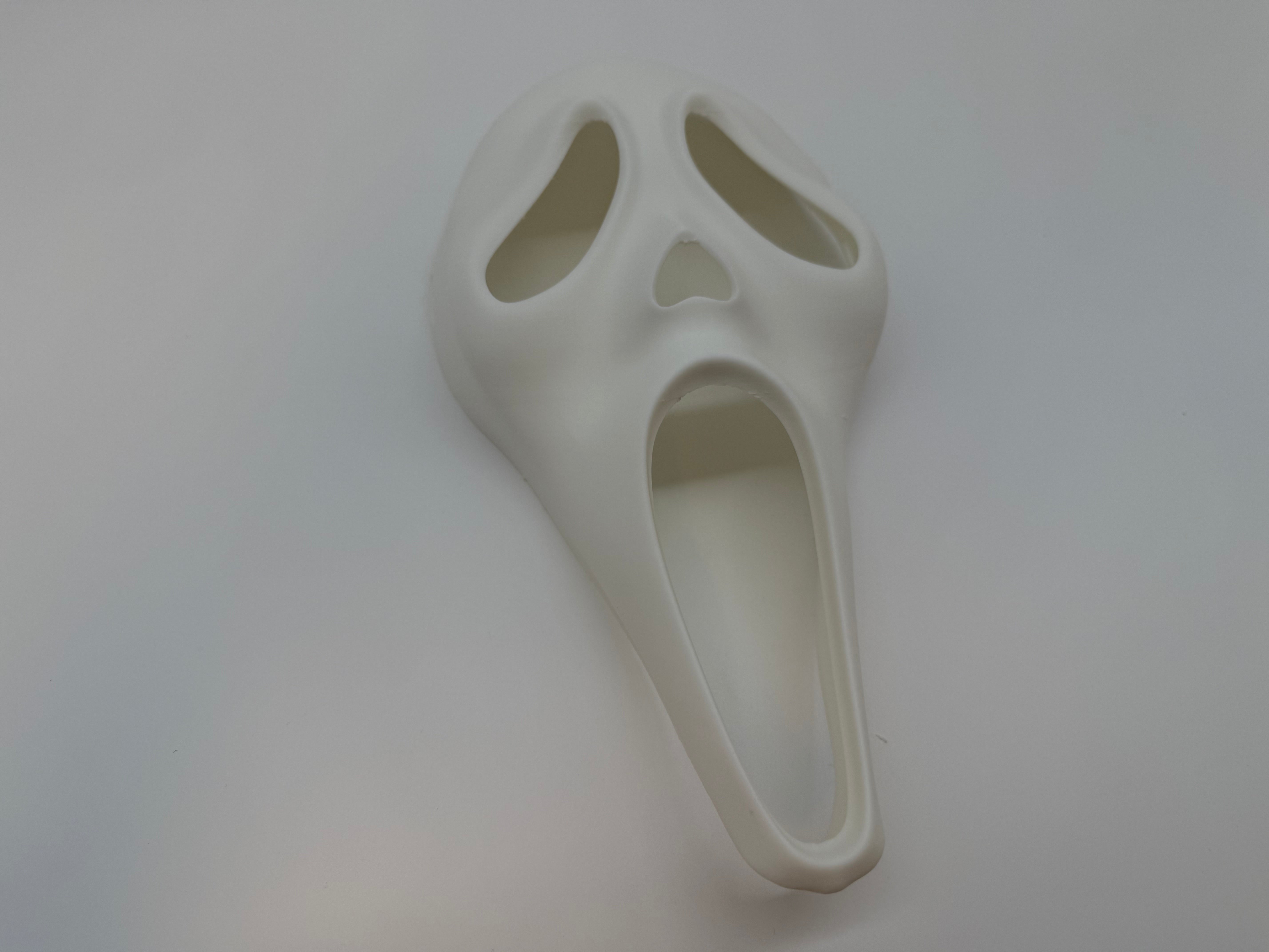 Ghostface Mask – Iconic Horror Design – Premium Quality