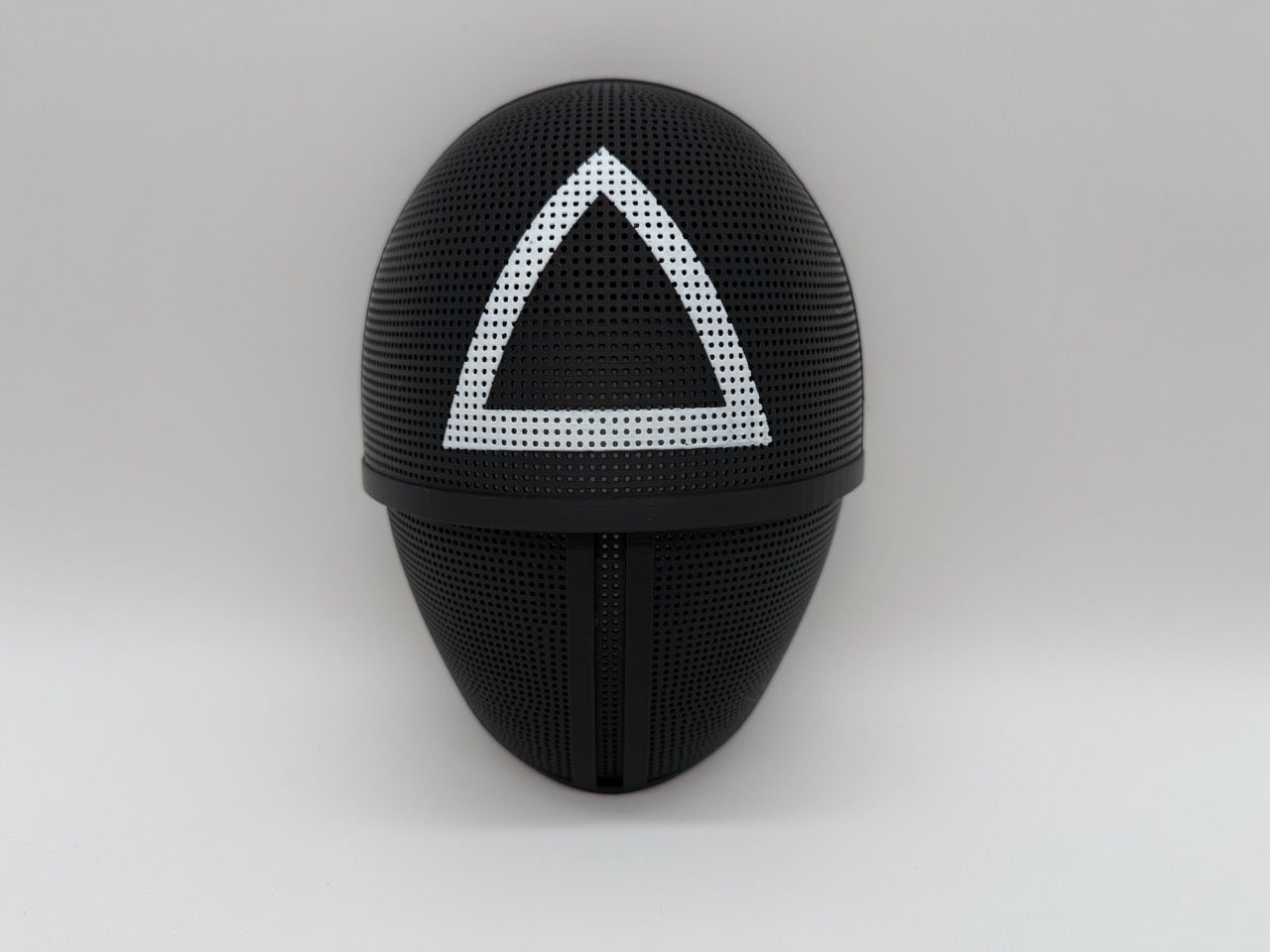 Stylish Squid Game Mask – Kids – Design for Cosplay and Collectors