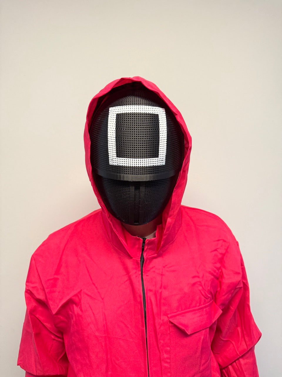 Stylish Squid Game Mask – Kids – Design for Cosplay and Collectors