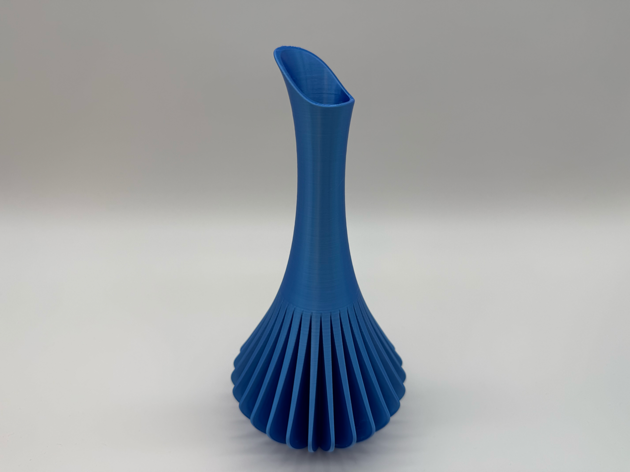 Minimalist Design Vase - Black - Premium Quality