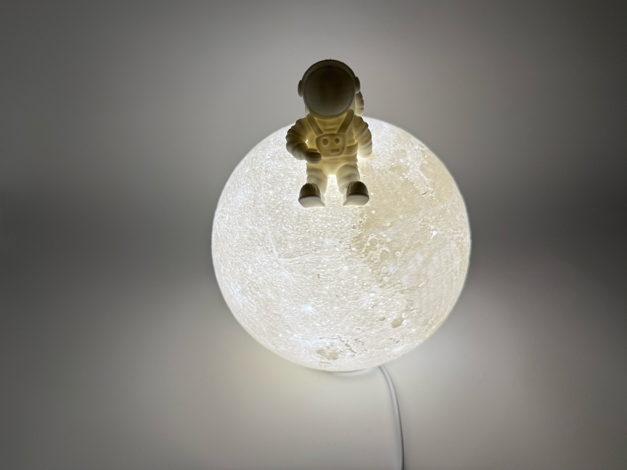 Moon lamp LED white - Premium Quality