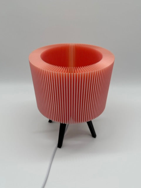 Modern Table Lamp 'Rible' with Pink Ribbed Shade and Black Base – Unique Mood Lighting