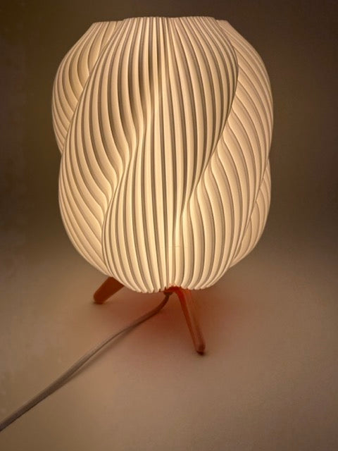 Designer Table Lamp 'Wave' with Wavy White Shade and Wooden Base – Atmospheric Modern Lighting